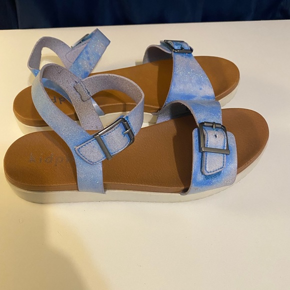 Girls blue sandals - Size 6 - Picture 2 of 3